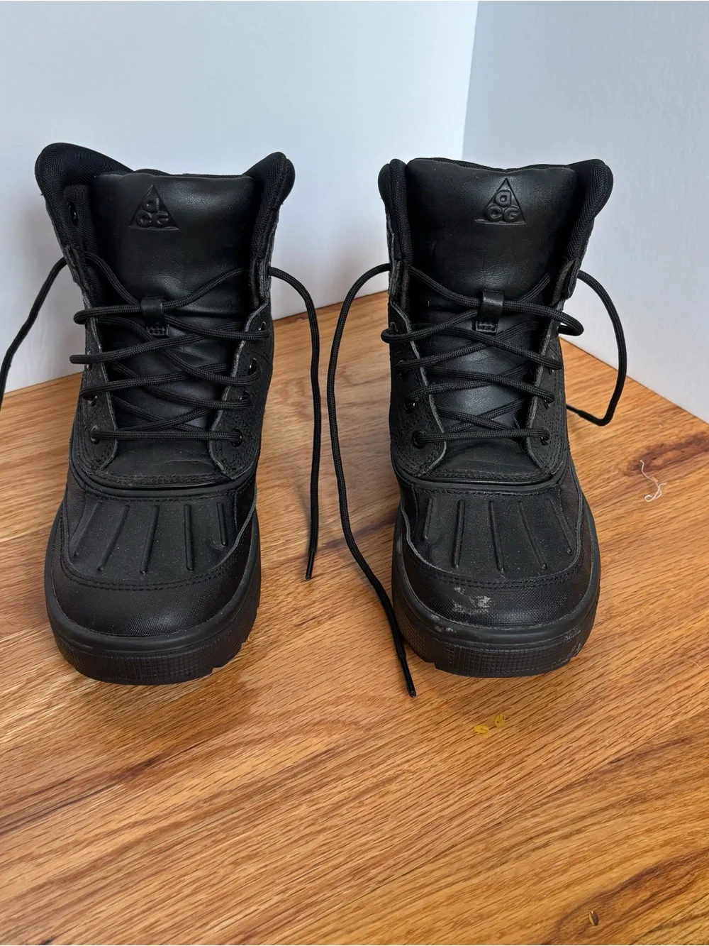 Nike Kids Black High-Top Weather Boots